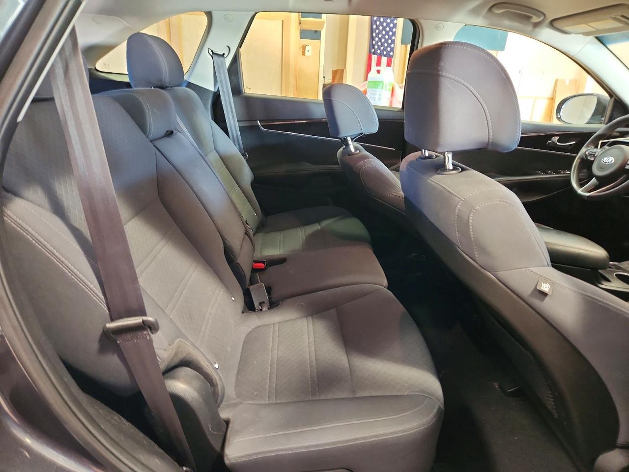 2017 KIA SORENTO
