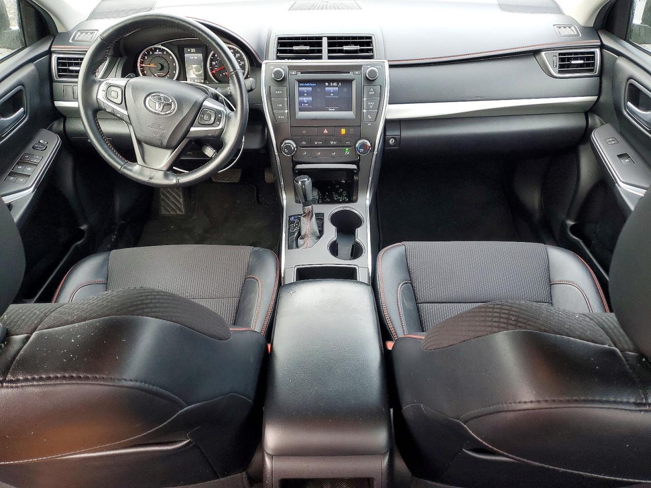 2016 TOYOTA CAMRY