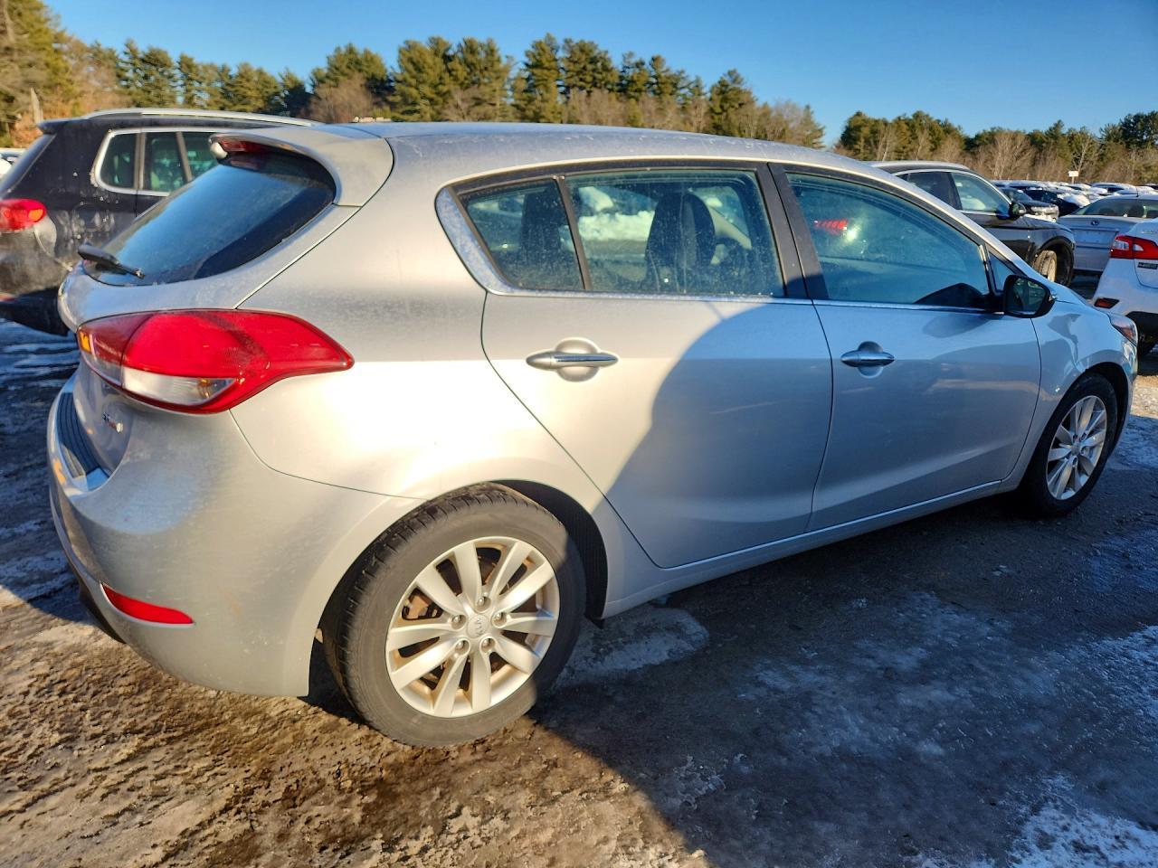 2015 KIA FORTE