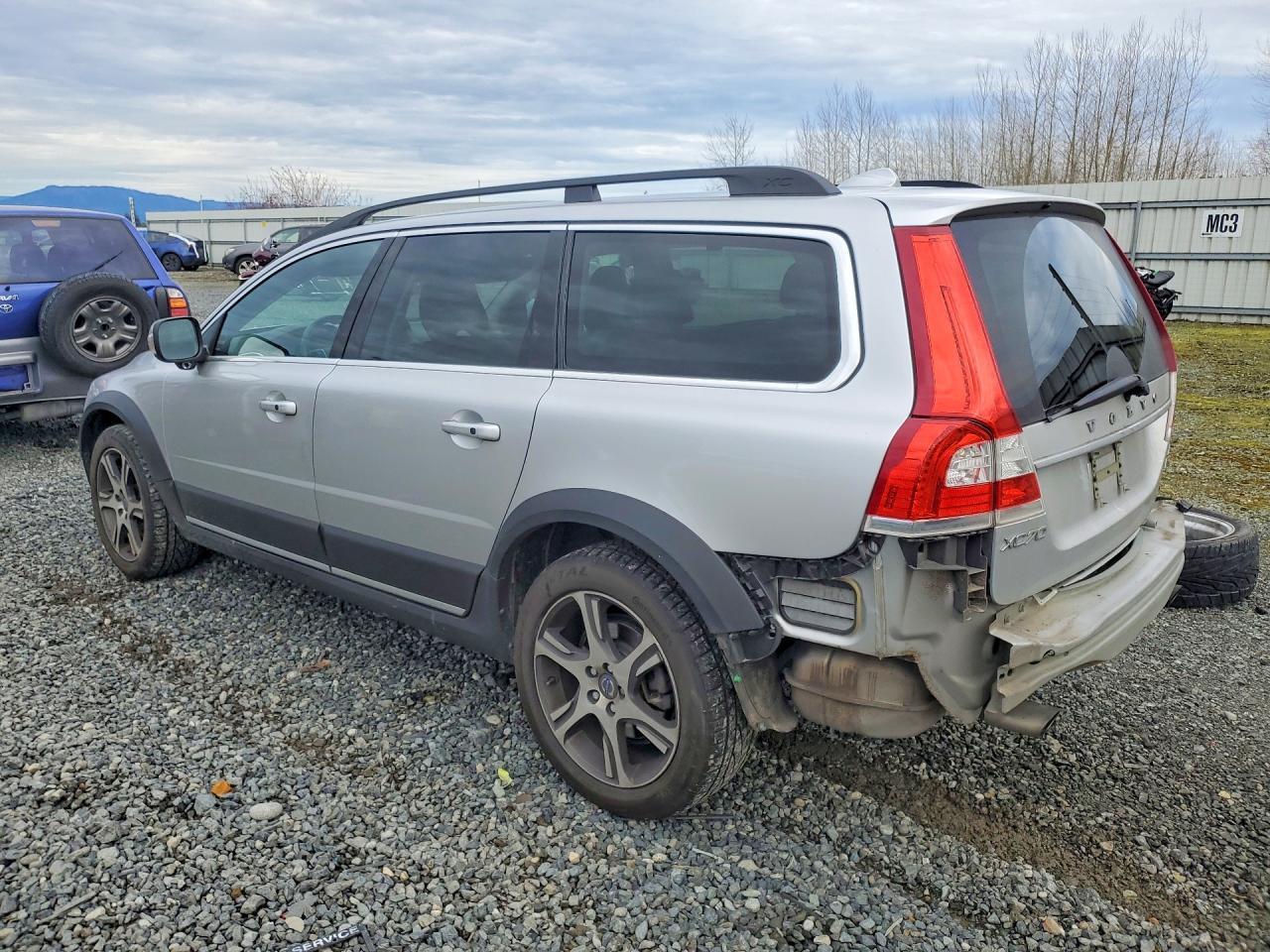 2014 VOLVO XC70