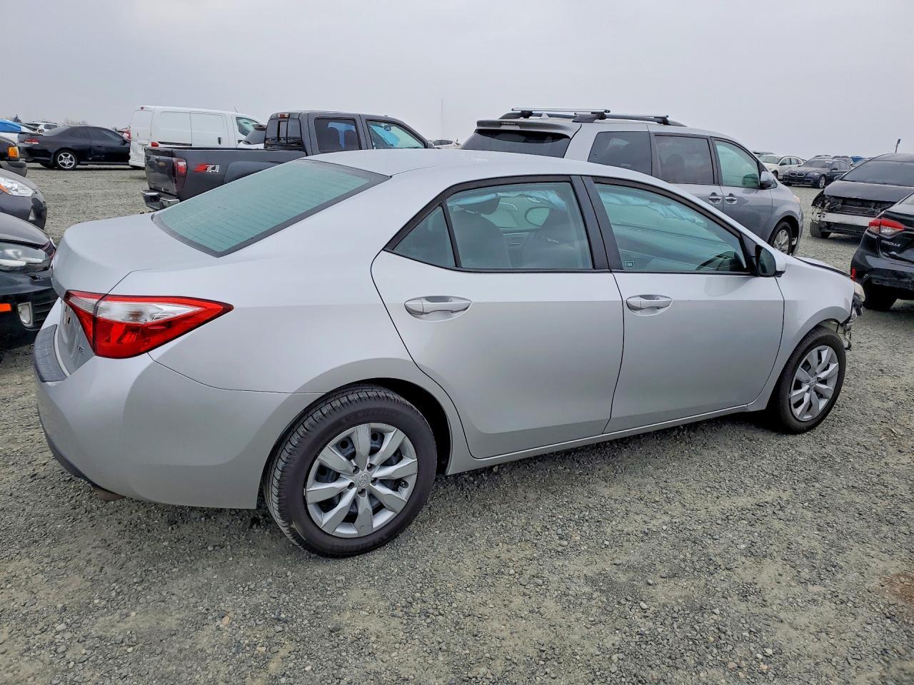 2016 TOYOTA COROLLA