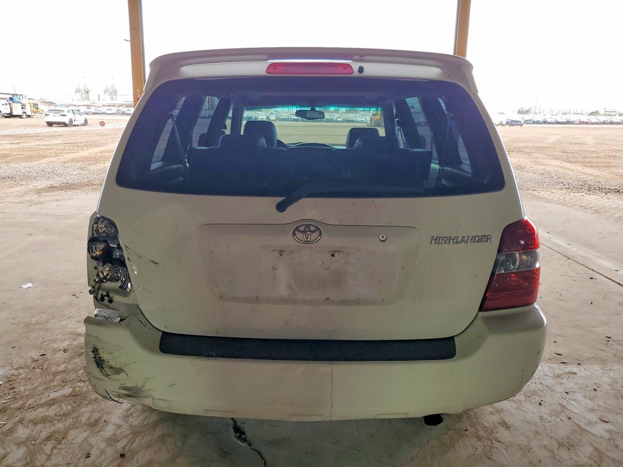 2005 TOYOTA HIGHLANDER