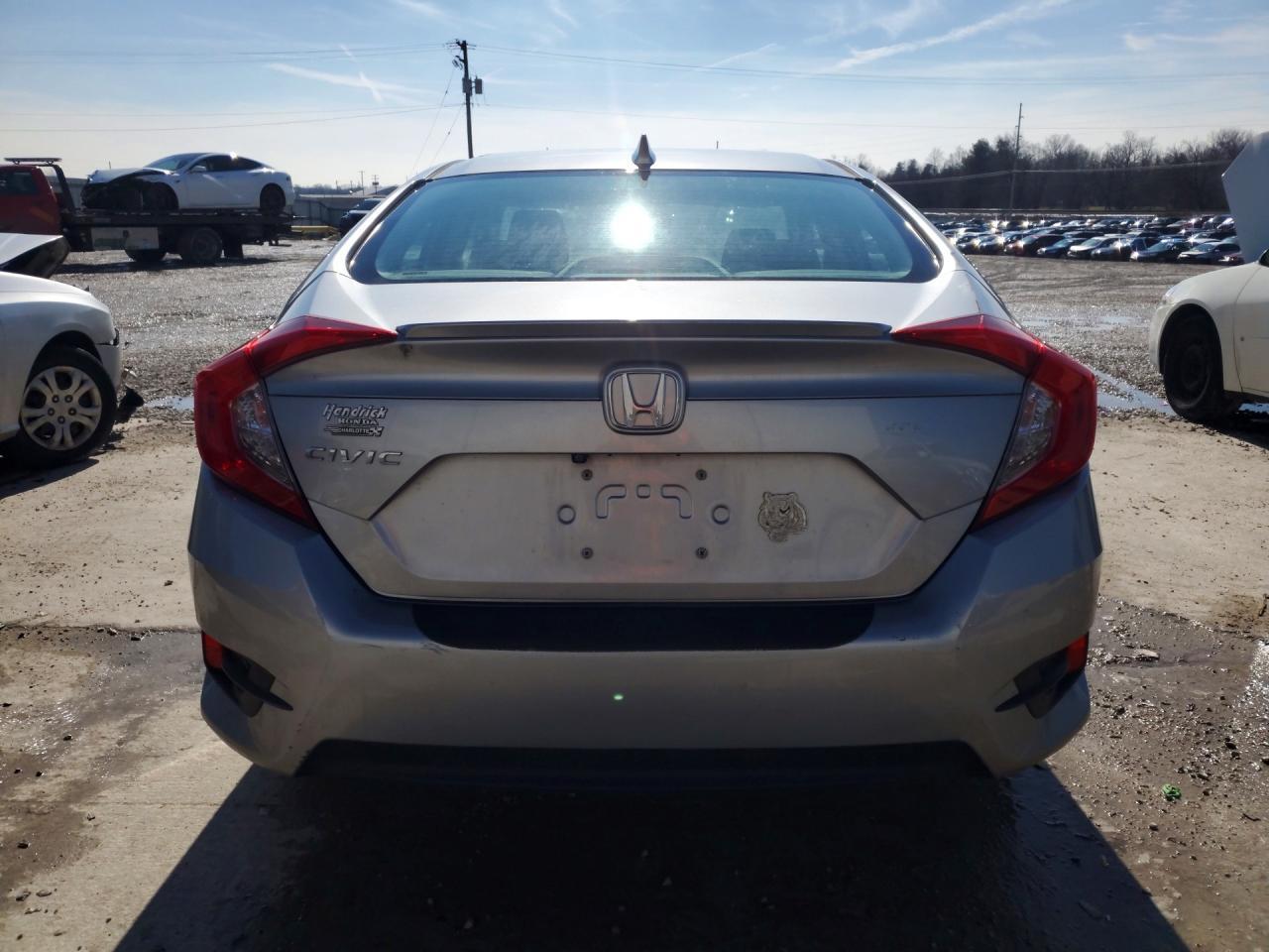 2016 HONDA CIVIC