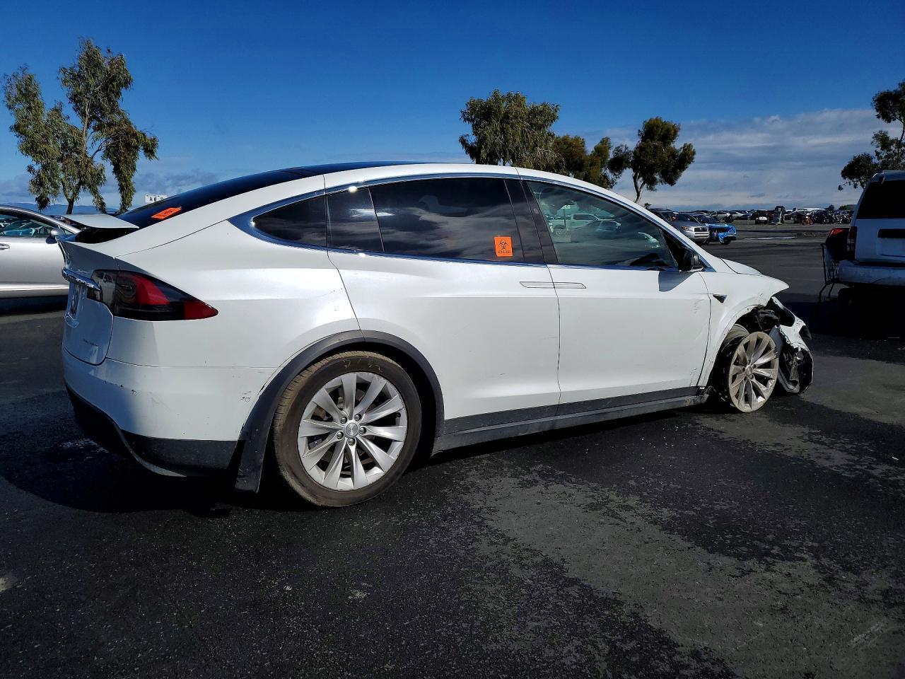 2019 TESLA MODEL X