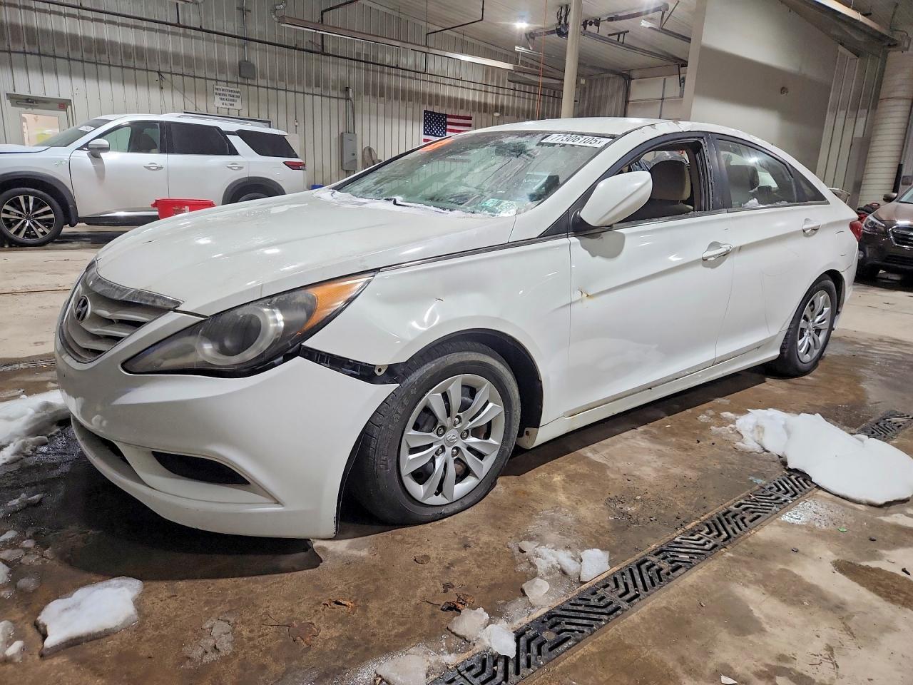 2011 HYUNDAI SONATA