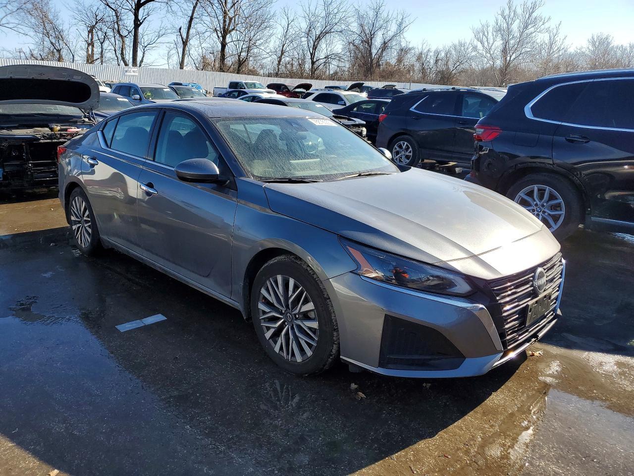 2023 NISSAN ALTIMA