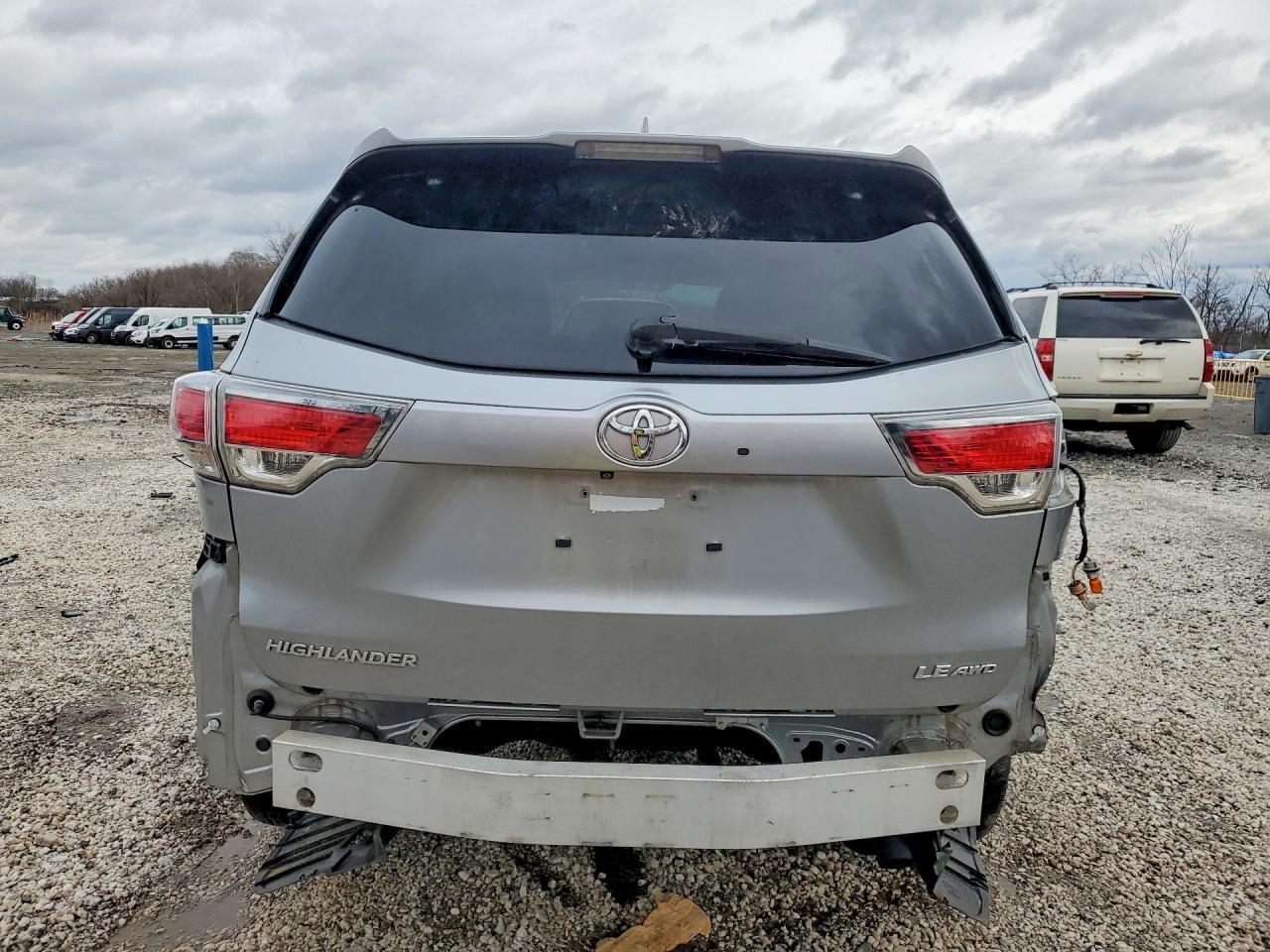 2015 TOYOTA HIGHLANDER