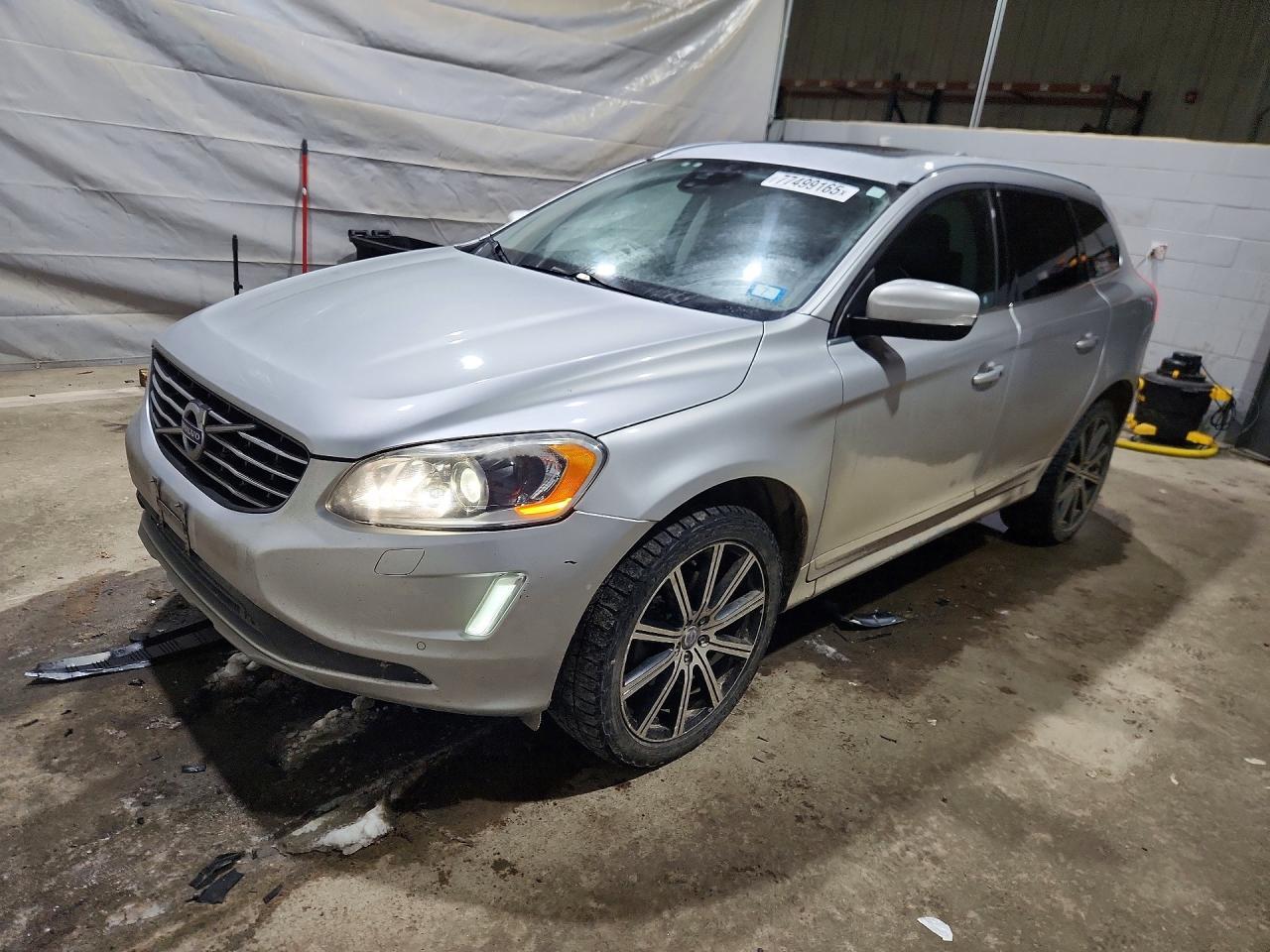 2017 VOLVO XC60