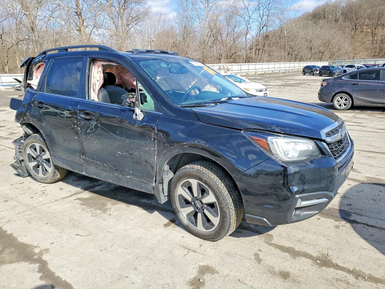 2018 SUBARU FORESTER