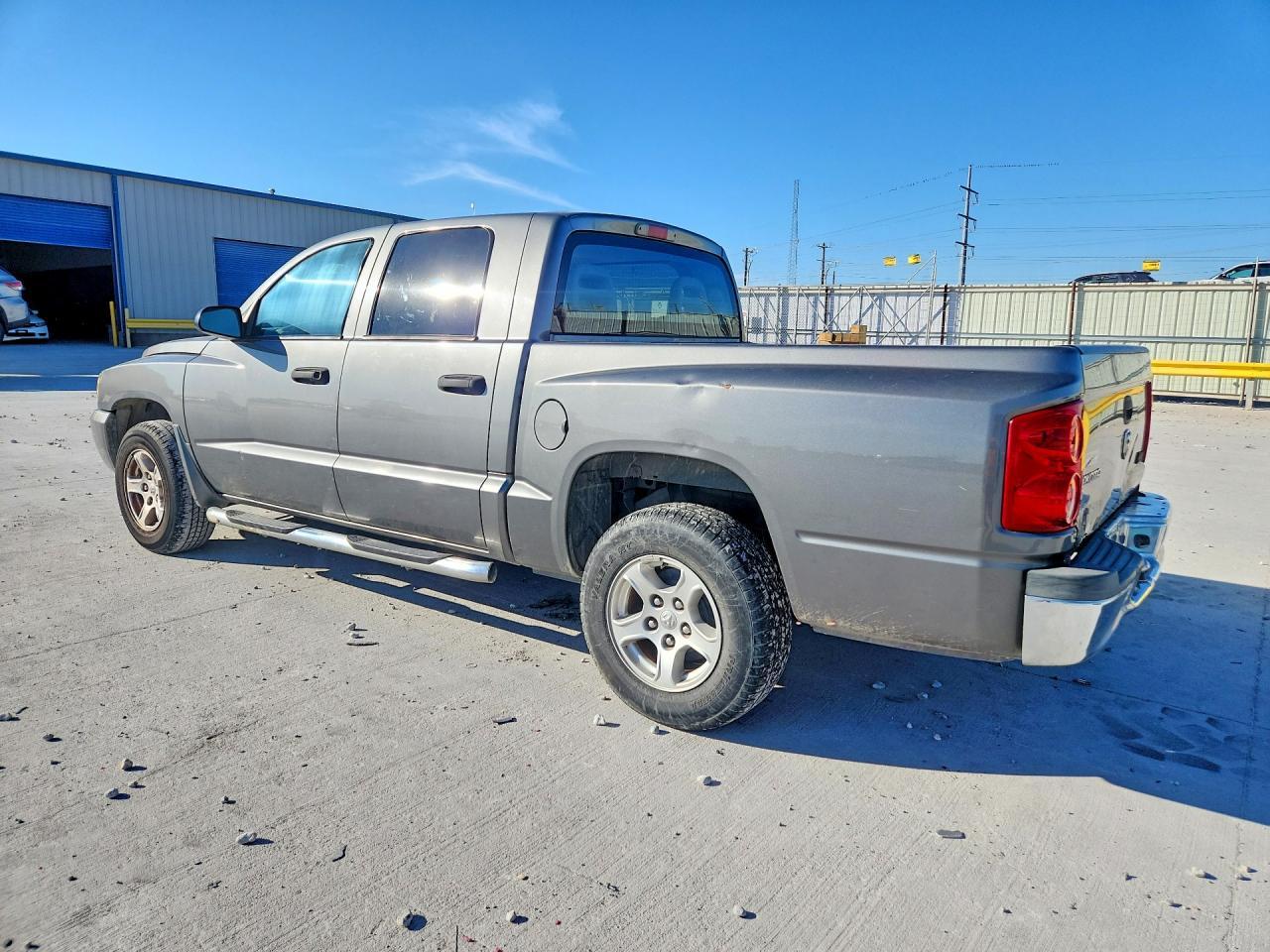 2006 DODGE Dakota