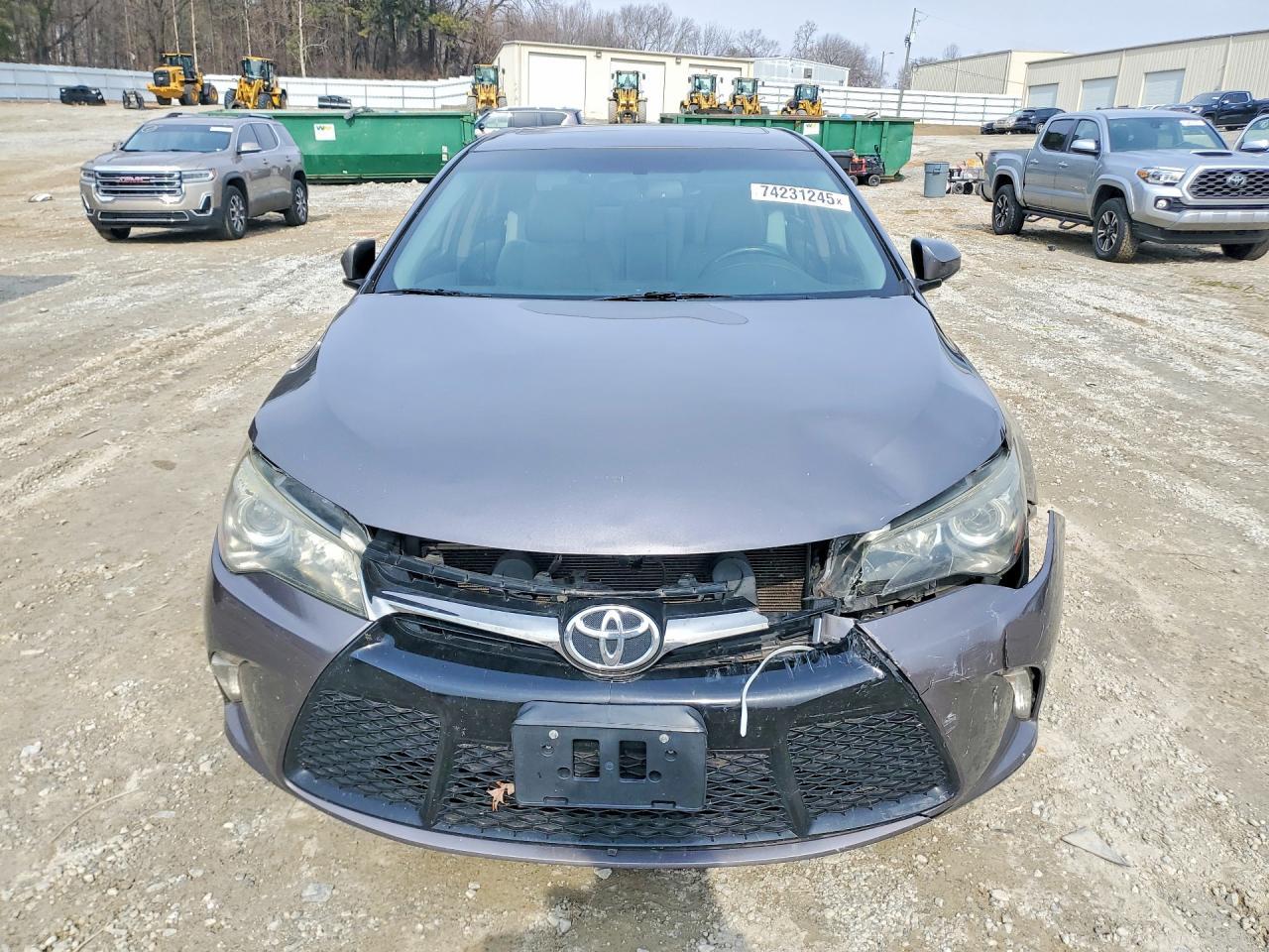 2016 TOYOTA CAMRY