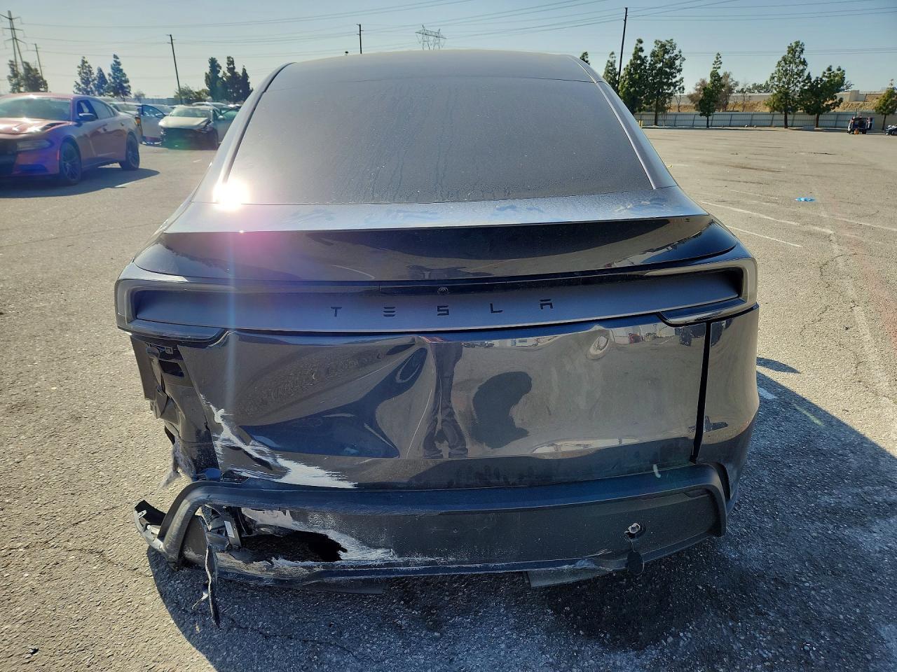 2026 TESLA MODEL Y