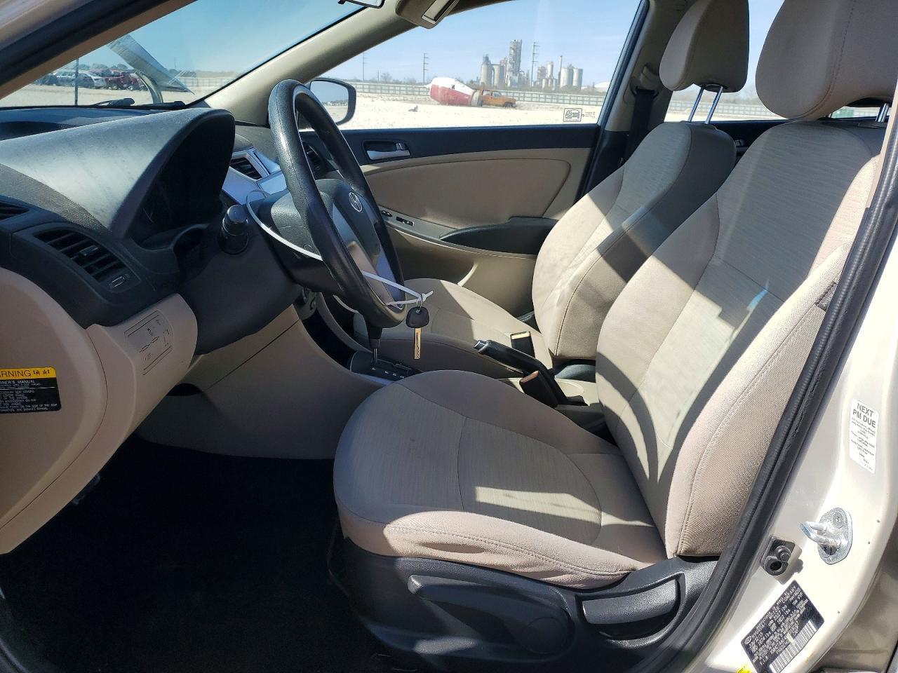 2016 HYUNDAI ACCENT