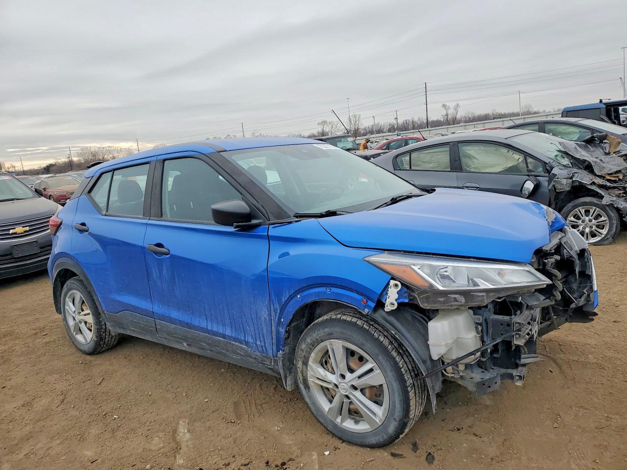 2022 NISSAN KICKS