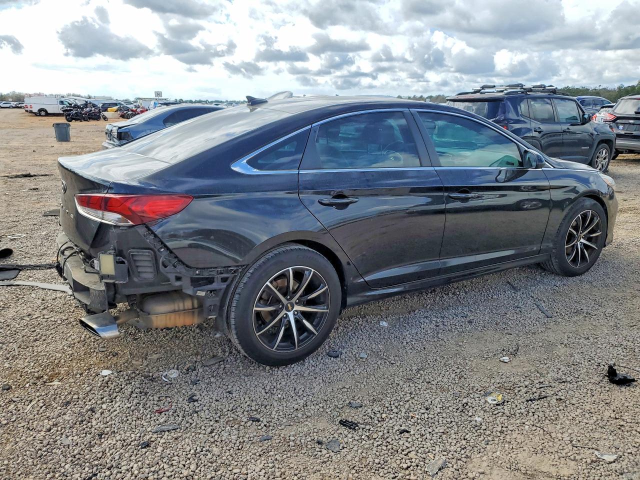 2019 HYUNDAI SONATA