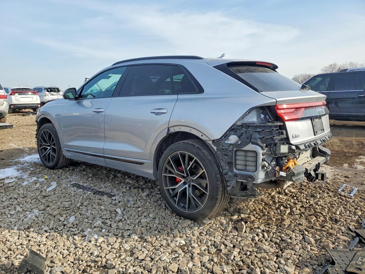 2021 AUDI Q8