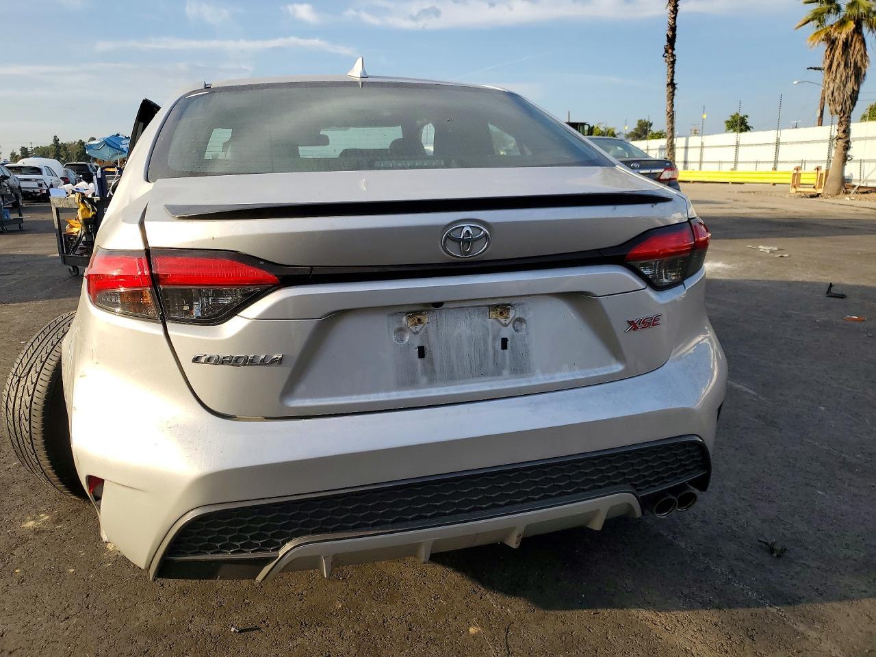 2020 TOYOTA COROLLA