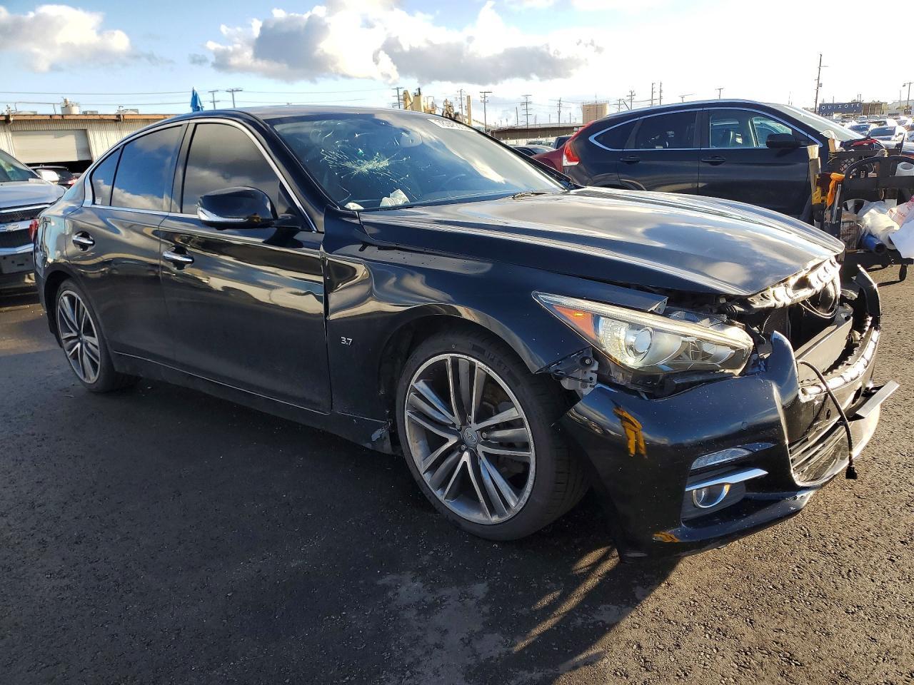 2014 INFINITI Q50