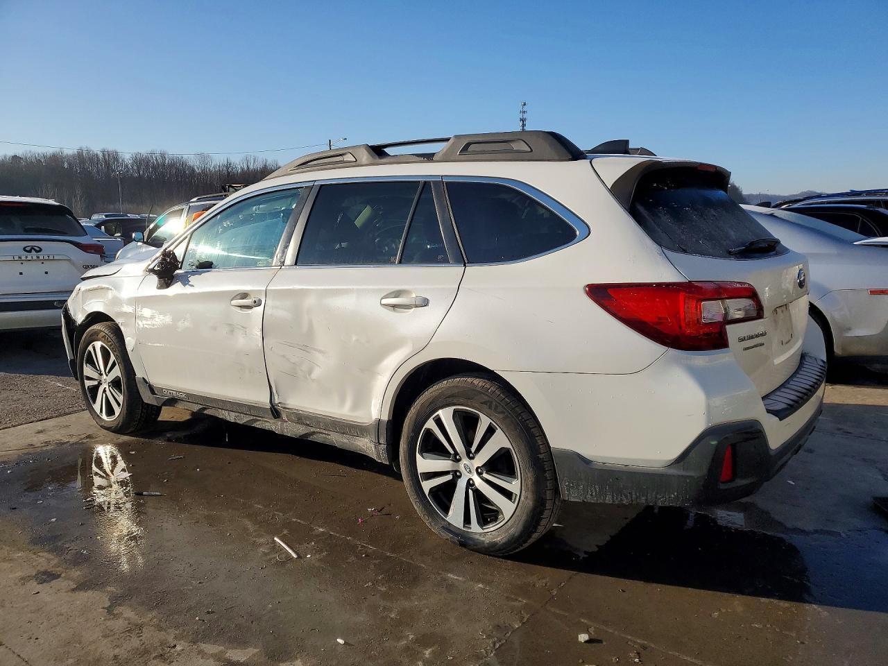 2019 SUBARU Outback