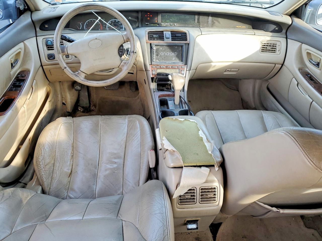 2000 TOYOTA Avalon