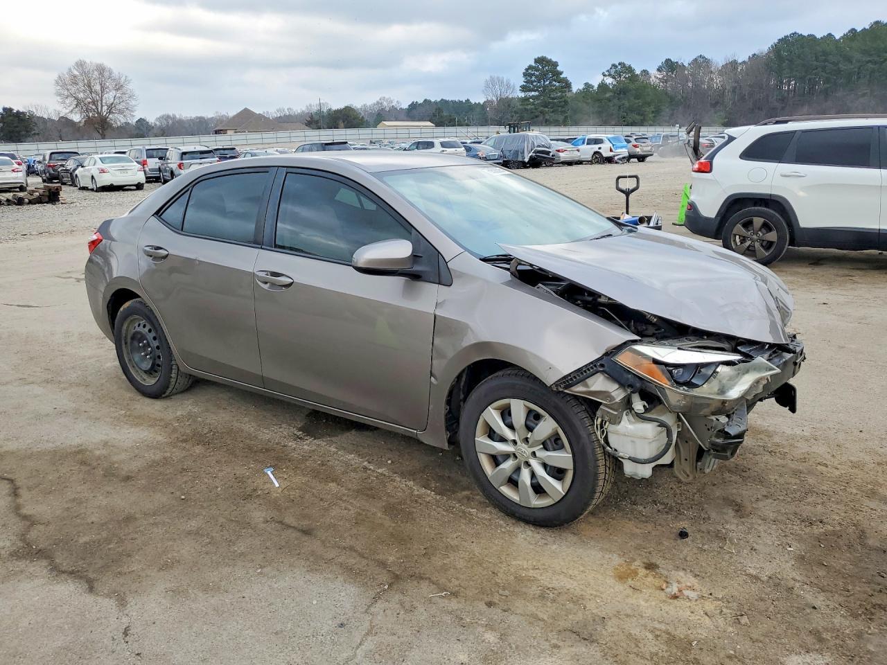 2015 TOYOTA COROLLA
