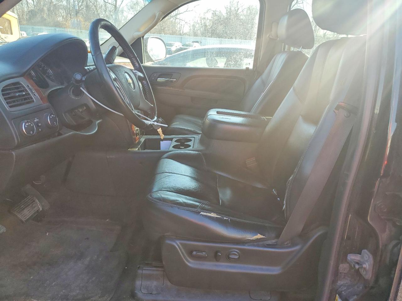 2011 CHEVROLET Tahoe