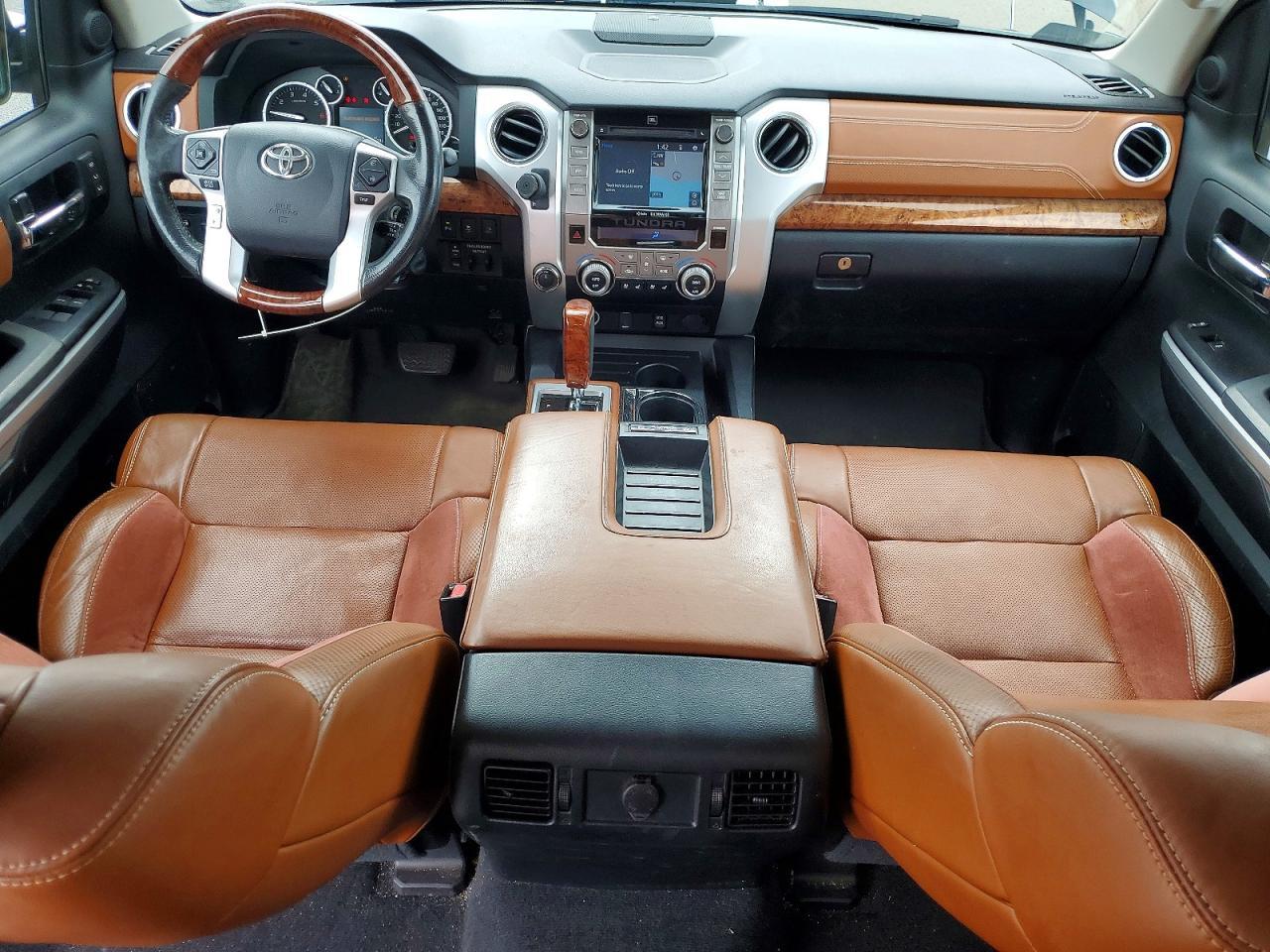 2016 TOYOTA TUNDRA