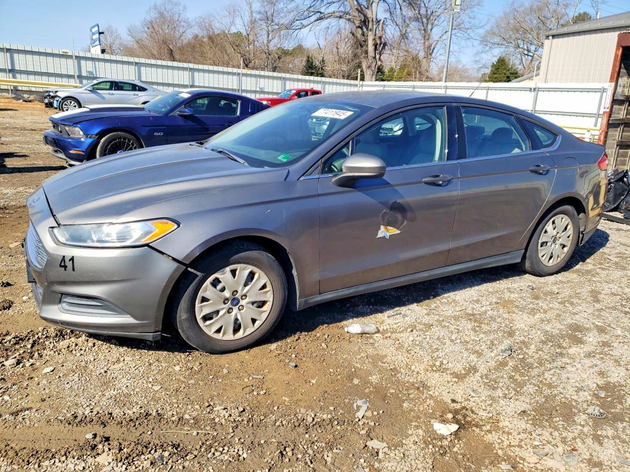 2013 FORD FUSION