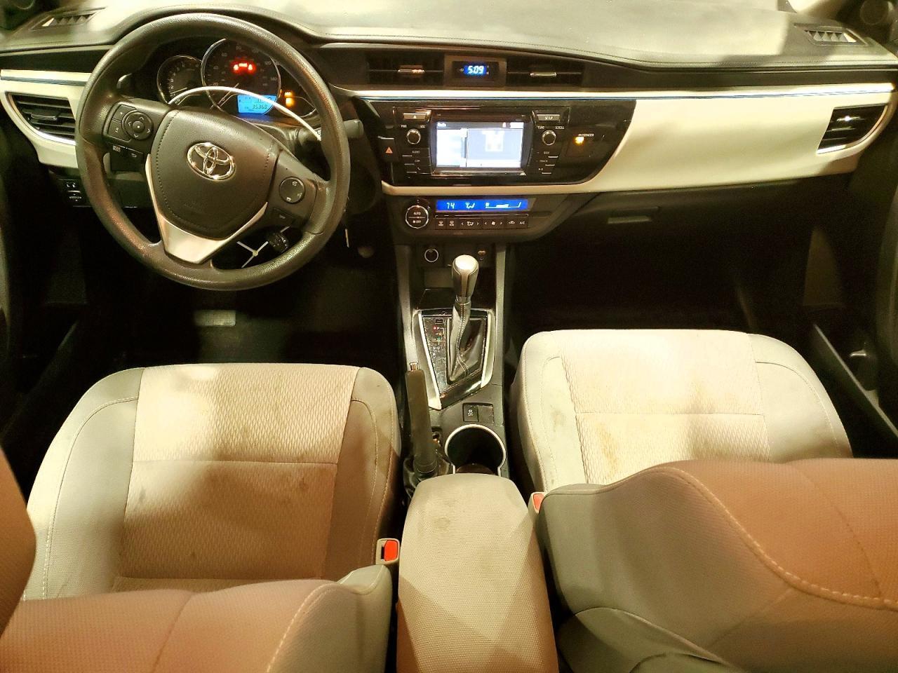 2015 TOYOTA COROLLA
