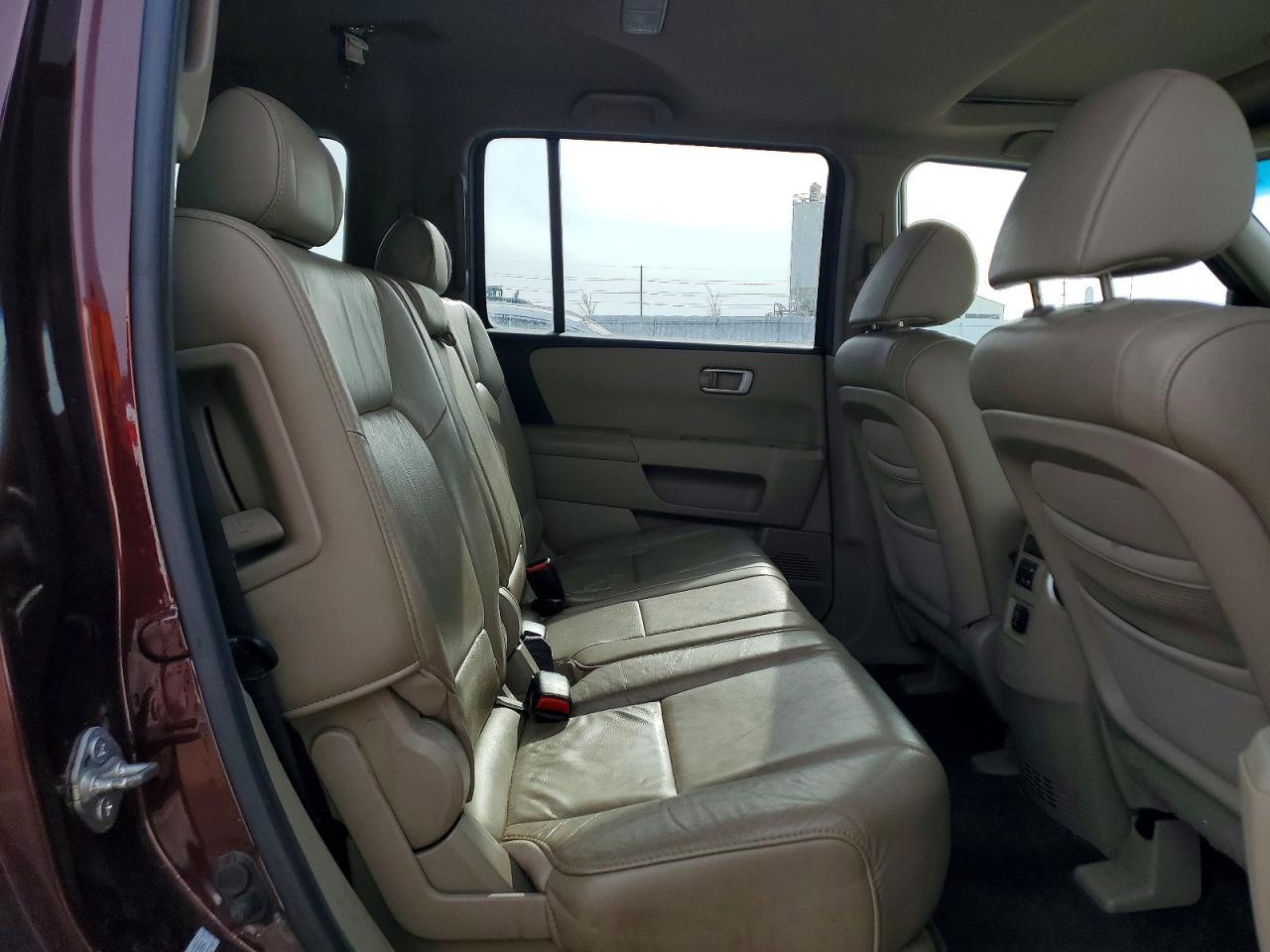 2011 HONDA PILOT