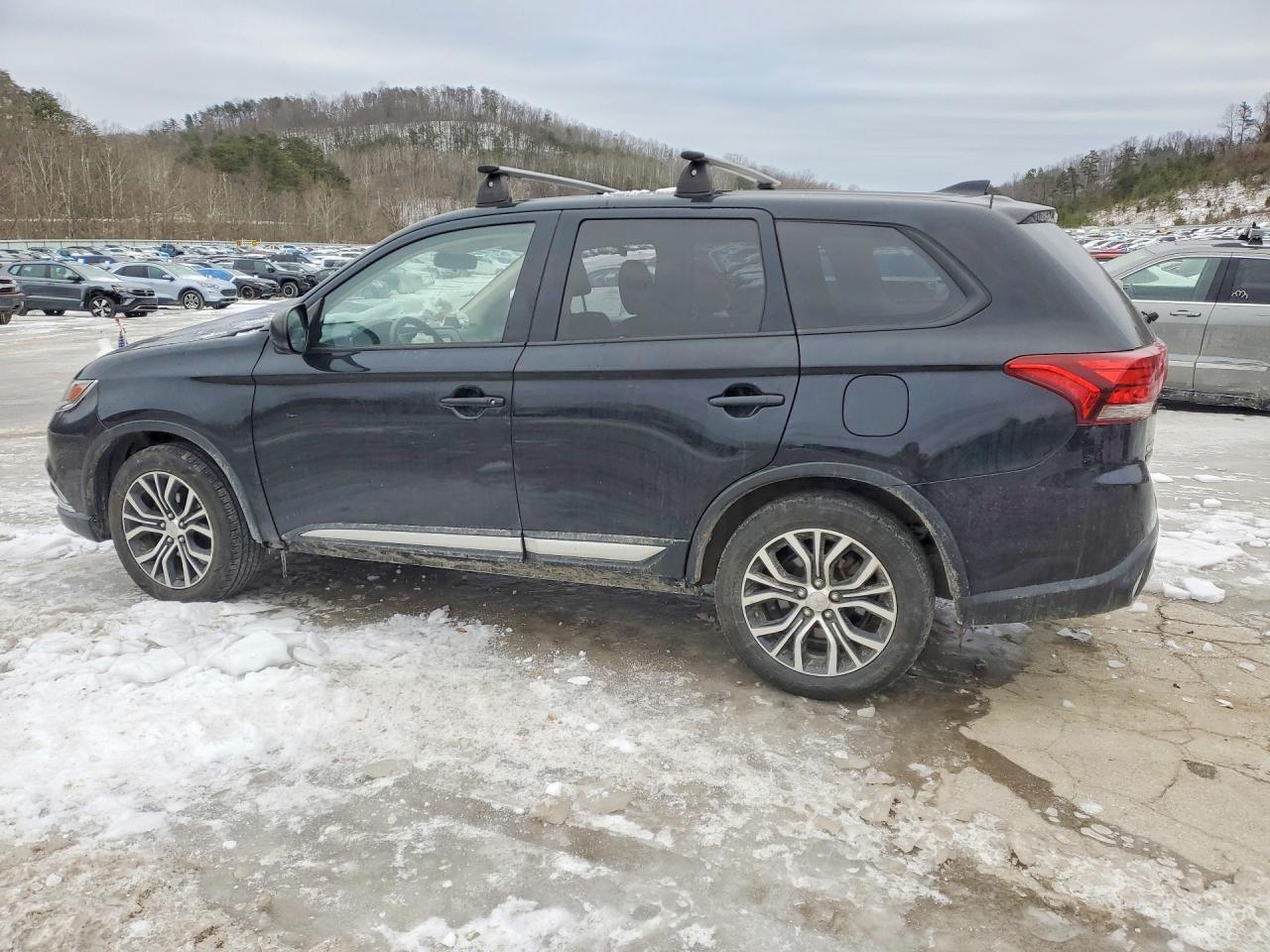 2017 MITSUBISHI outlander