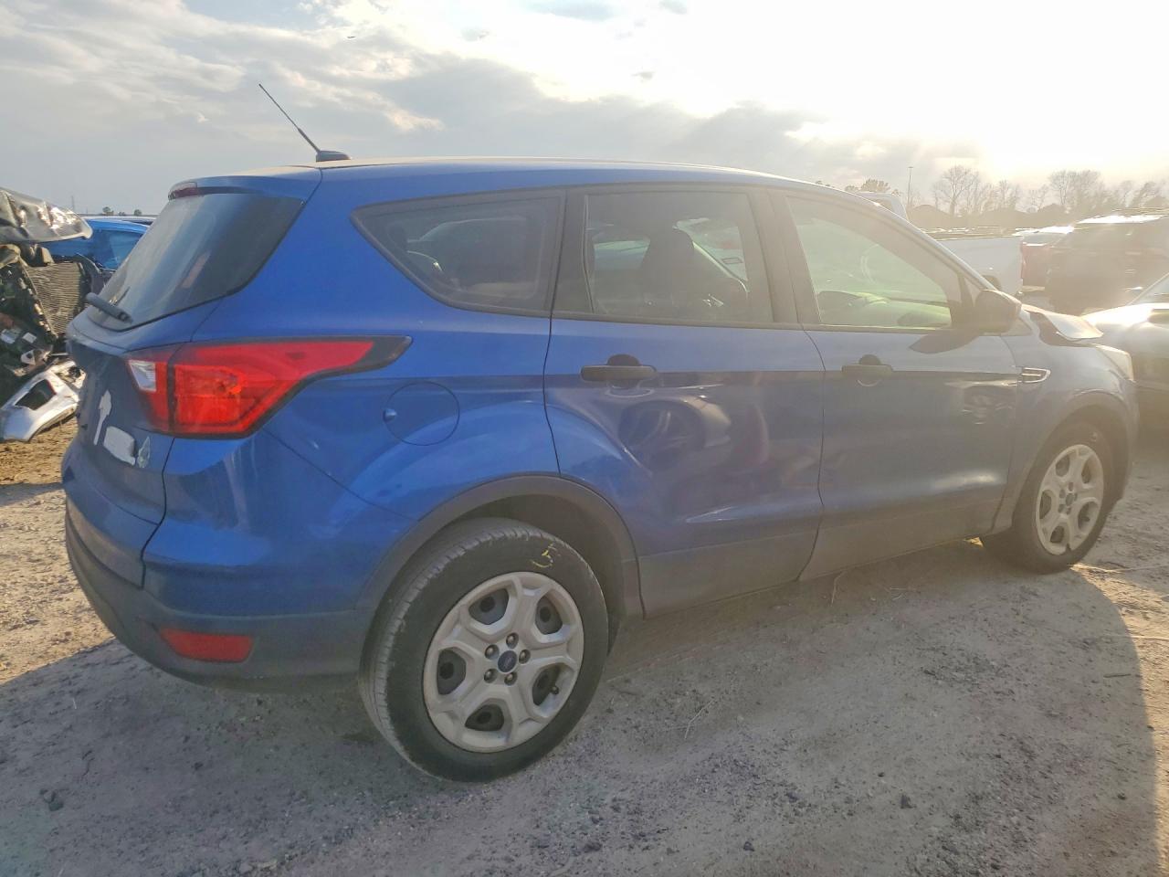 2019 FORD ESCAPE