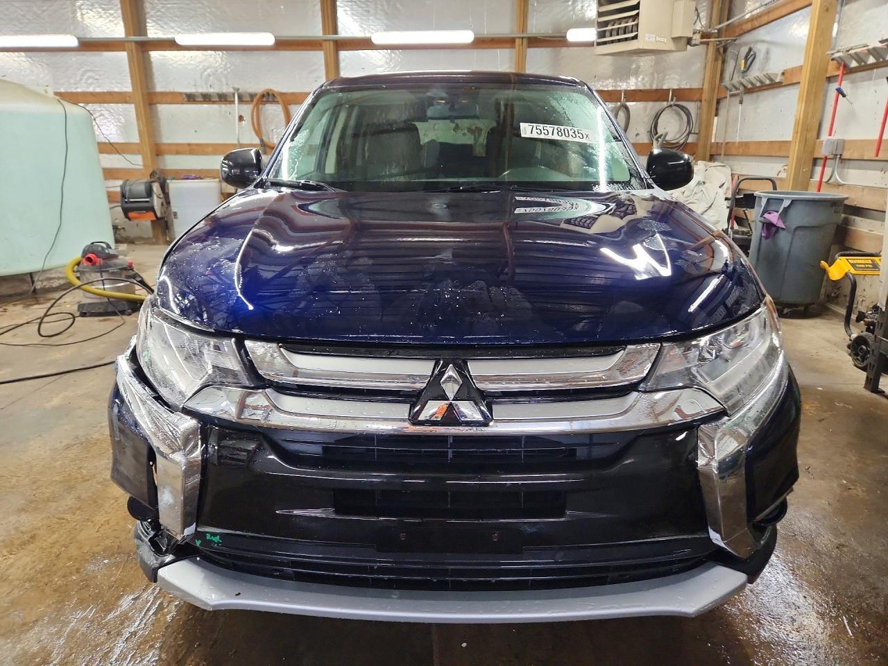 2017 MITSUBISHI outlander