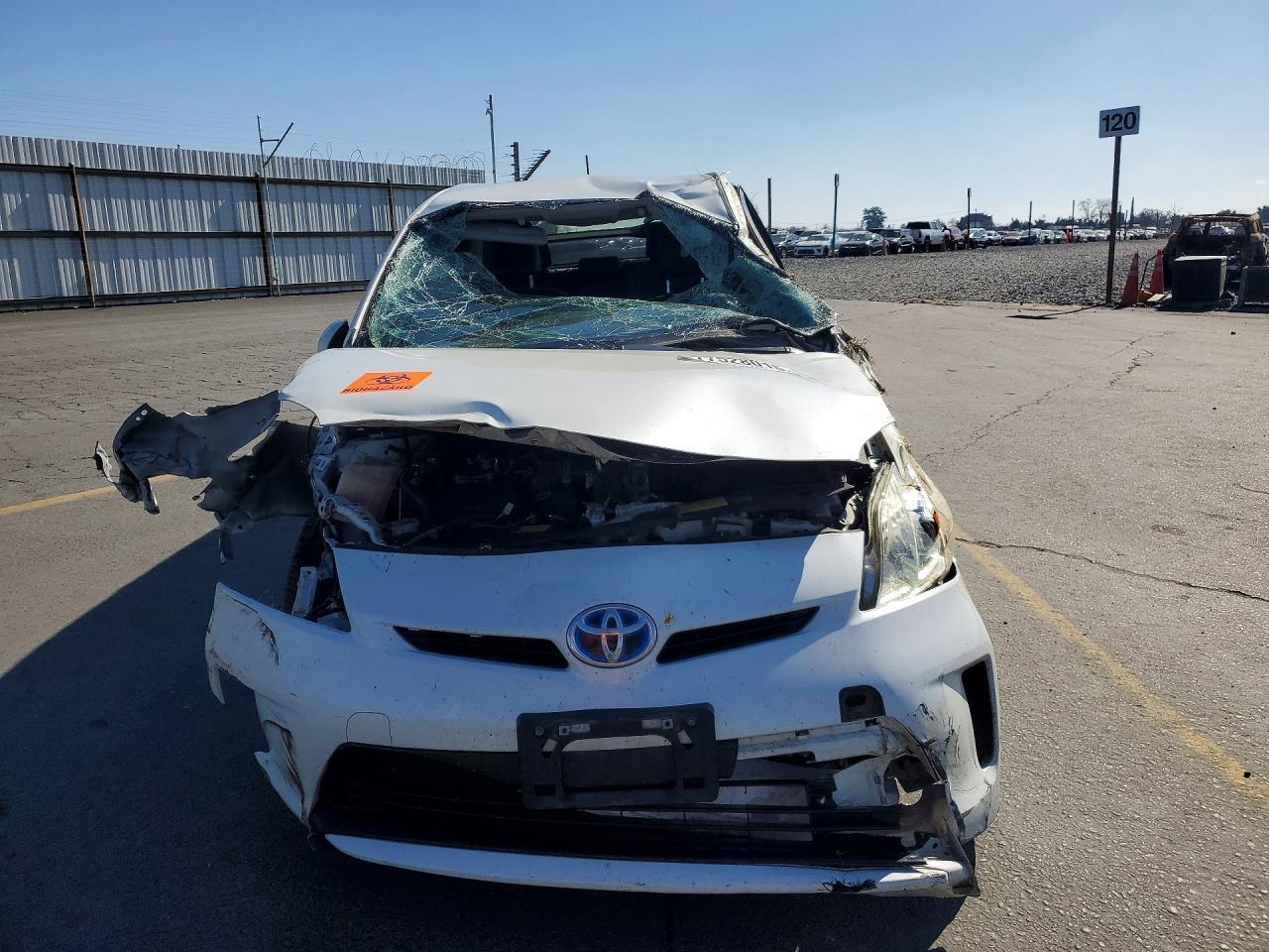 2013 TOYOTA PRIUS