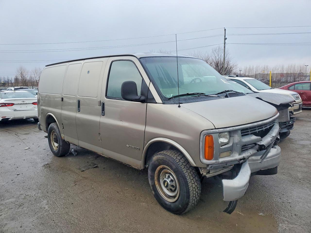 2001 CHEVROLET Express 3500