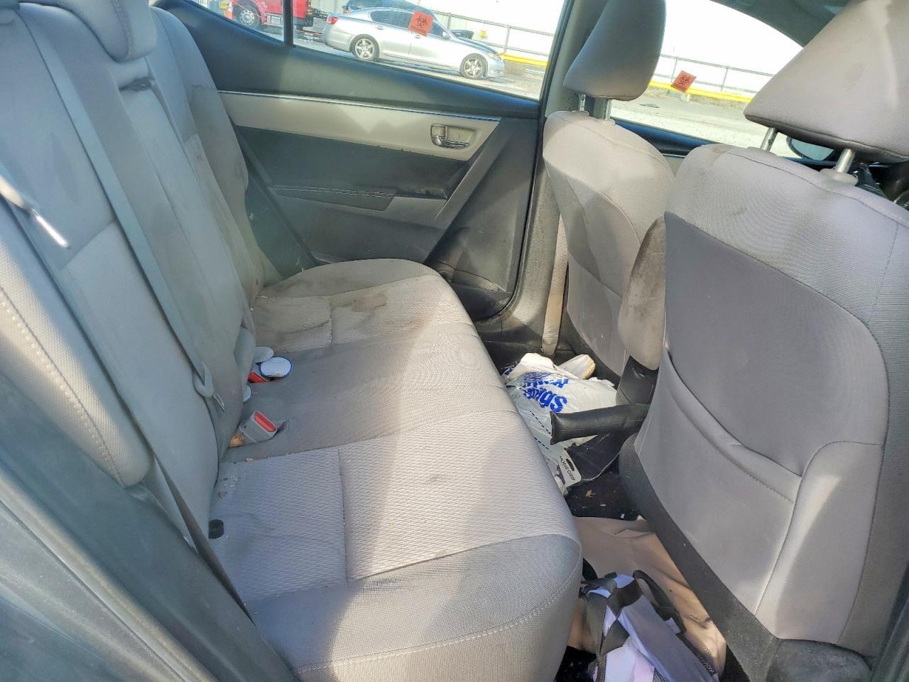 2015 TOYOTA COROLLA