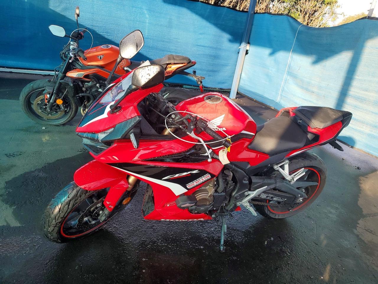 2023 HONDA Cbr500