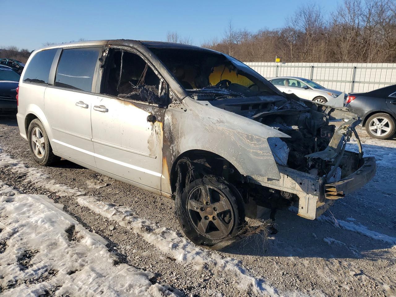 2011 DODGE GRAND CARAVAN