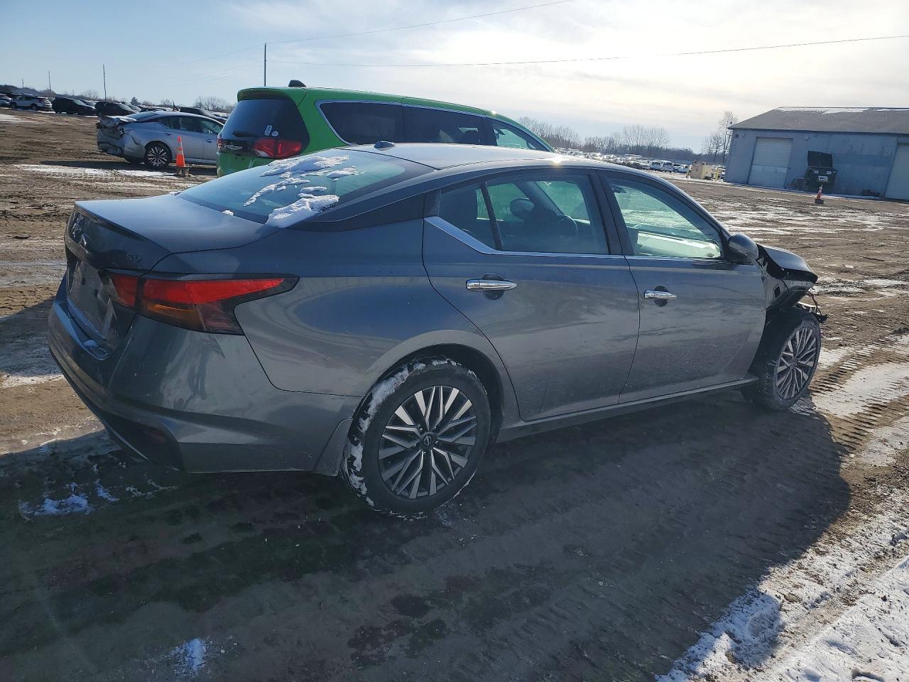 2024 NISSAN ALTIMA