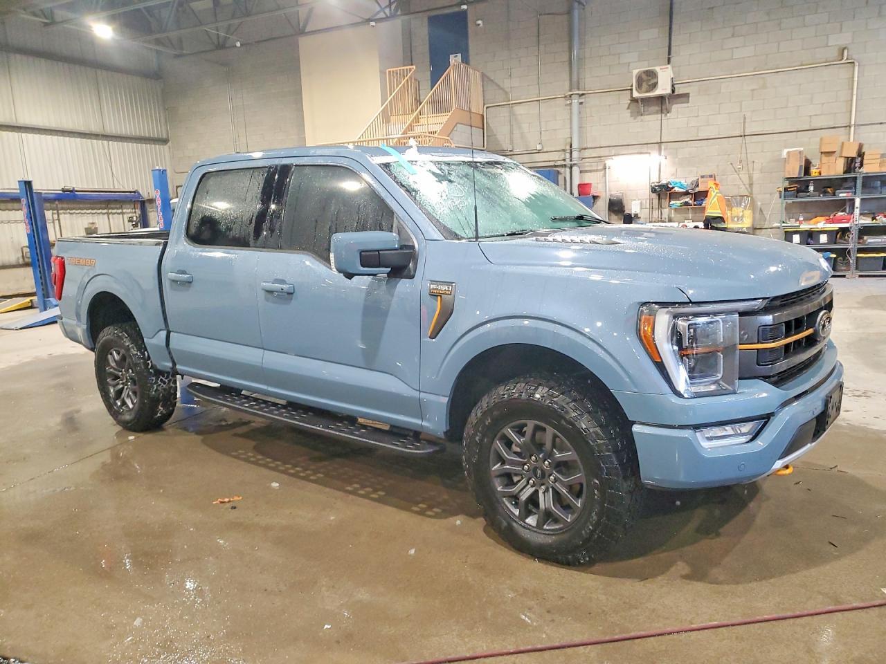 2023 FORD F-150 Lightning