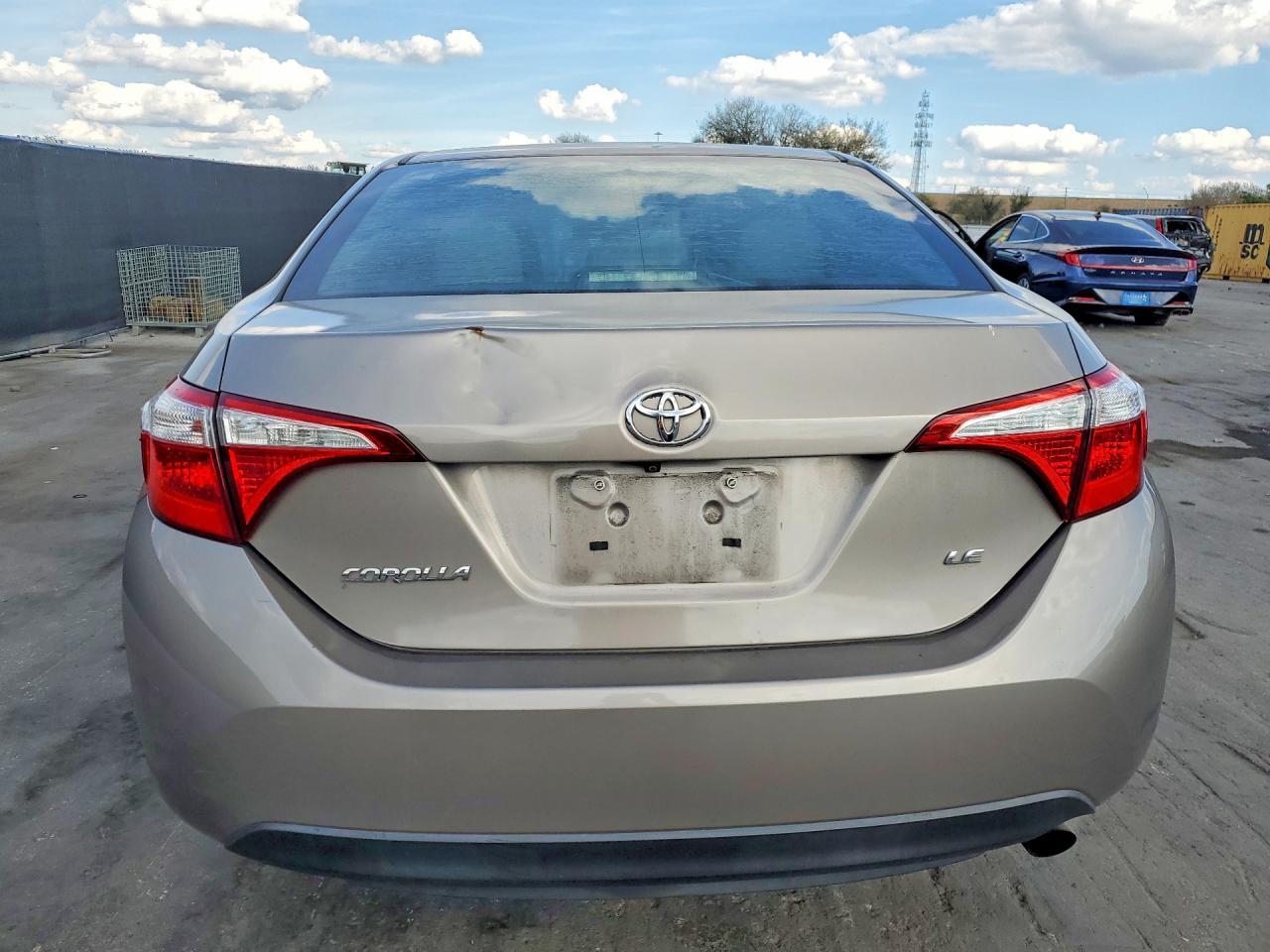 2016 TOYOTA COROLLA