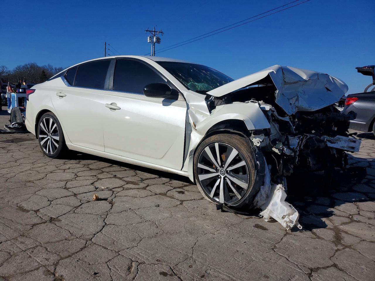 2020 NISSAN ALTIMA