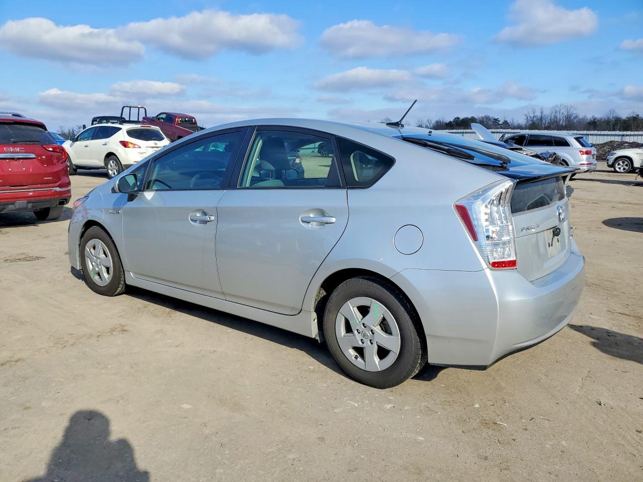 2011 TOYOTA PRIUS