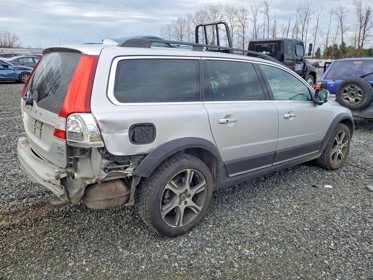 2014 VOLVO XC70