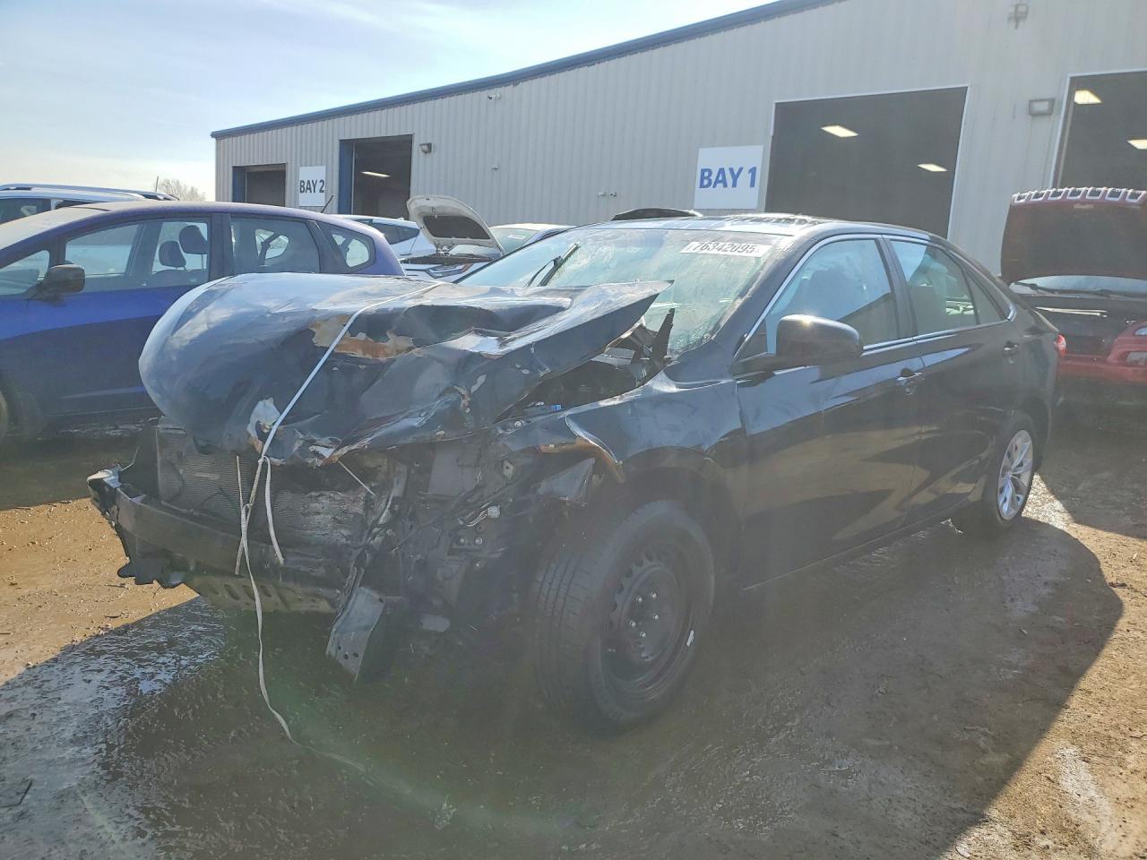2017 TOYOTA CAMRY