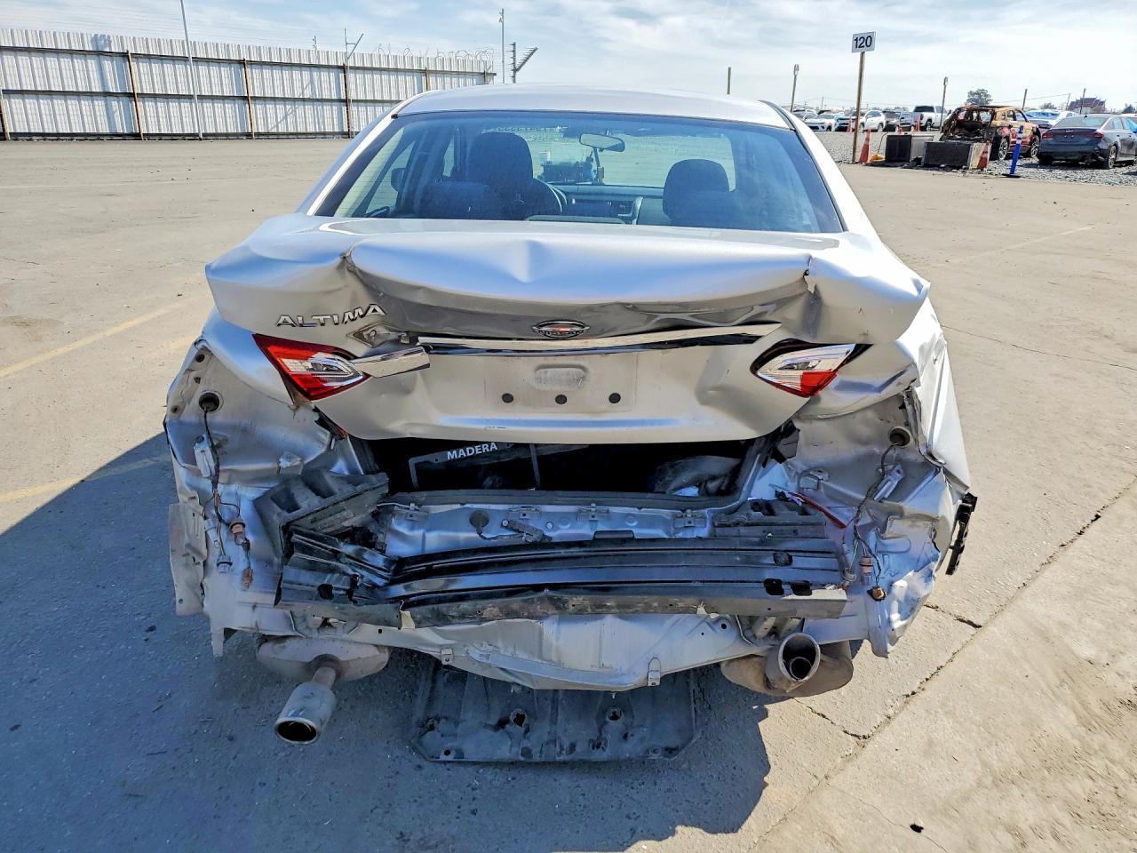 2017 NISSAN ALTIMA