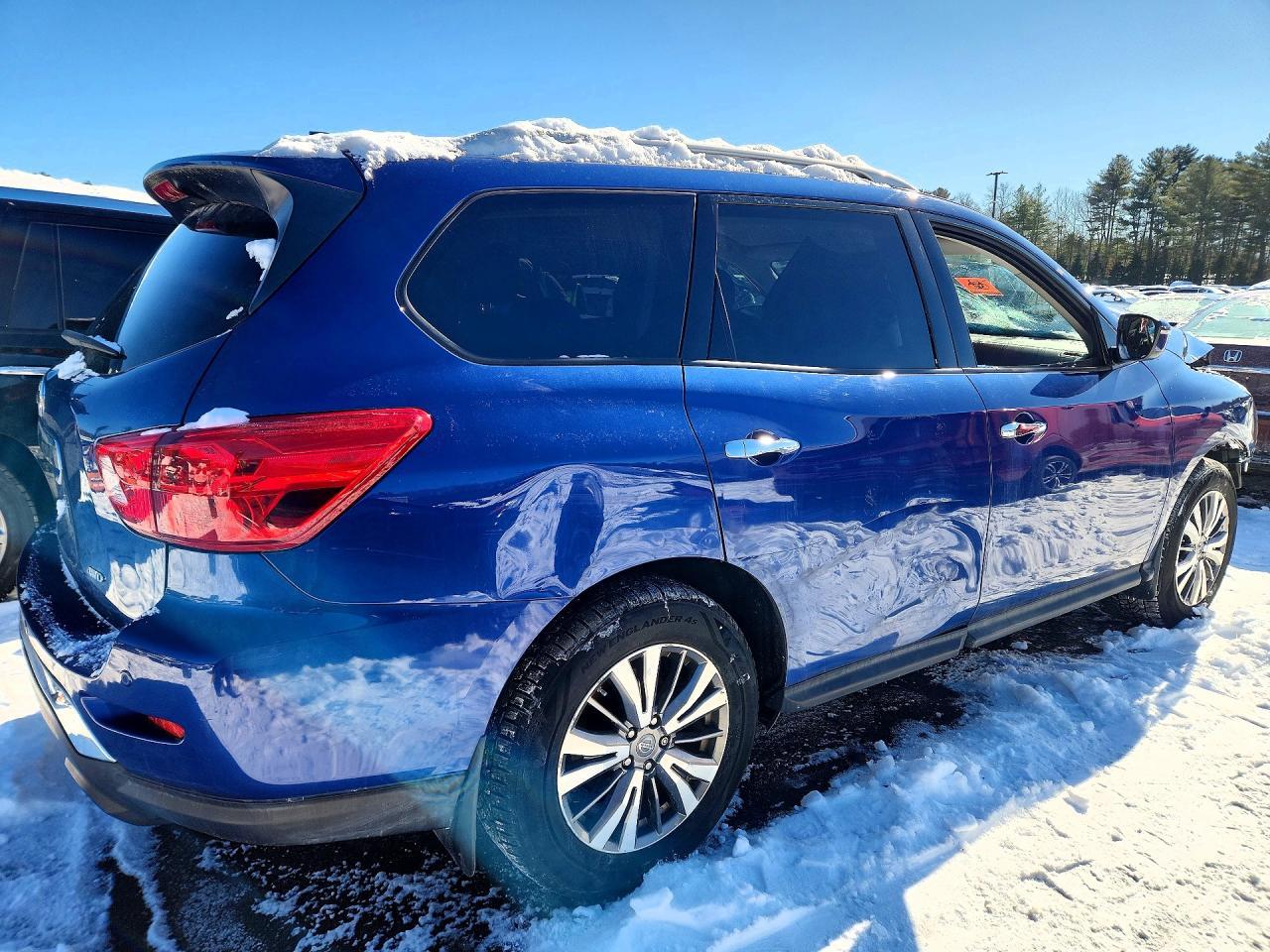 2019 NISSAN PATHFINDER