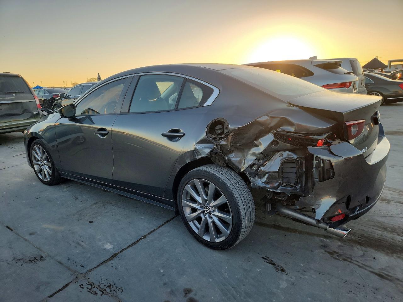 2022 MAZDA 3