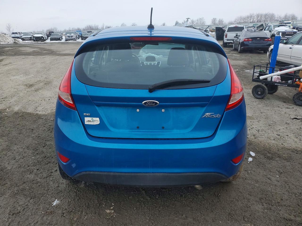 2013 FORD Fiesta