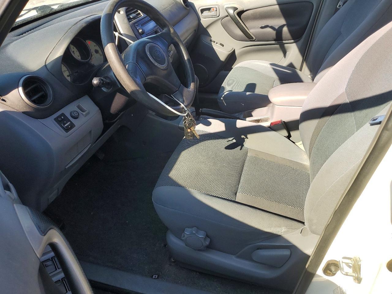2003 TOYOTA RAV4